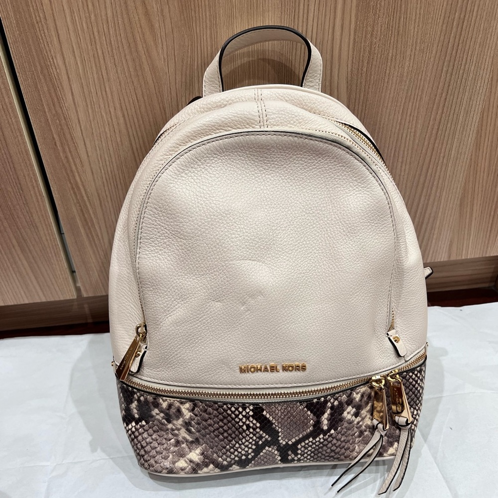 Pre-owned Michael Kors Rhea Zip Leather Backpack Chalk Cream Python Color Bag
